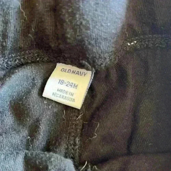 Black relaxed fit  leggings - Picture 2 of 3